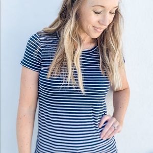 GAP Favorite Navy Striped Tee Shirt Navy & White